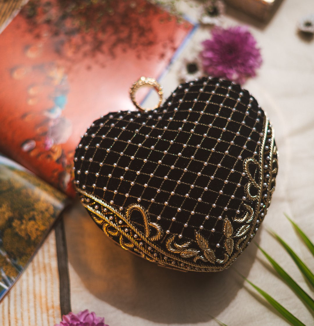 Nidhi_Rathi_Embroidered_Box_Clutch