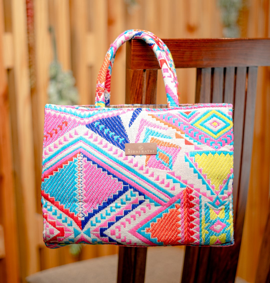 Multicoloured Oversized Structured Tote Bag With Tasselled